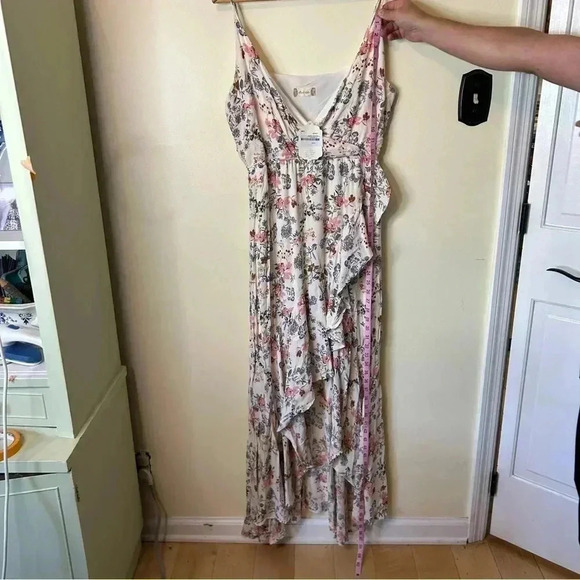 Altar'd State Avani Floral High Low Ruffle Maxi Long Dress Size Large - Picture 8 of 10